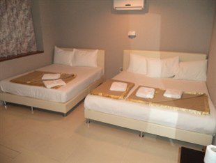 New Wave Vines Hotel Seri Kembangan Kültér fotó